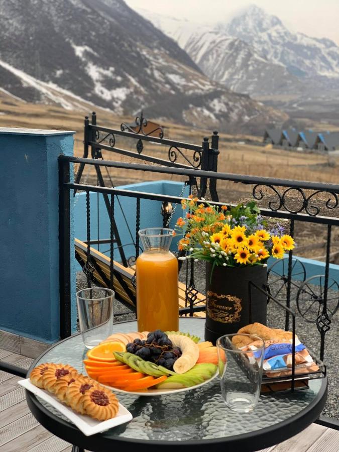 Hotel Up Kazbegi Exterior foto